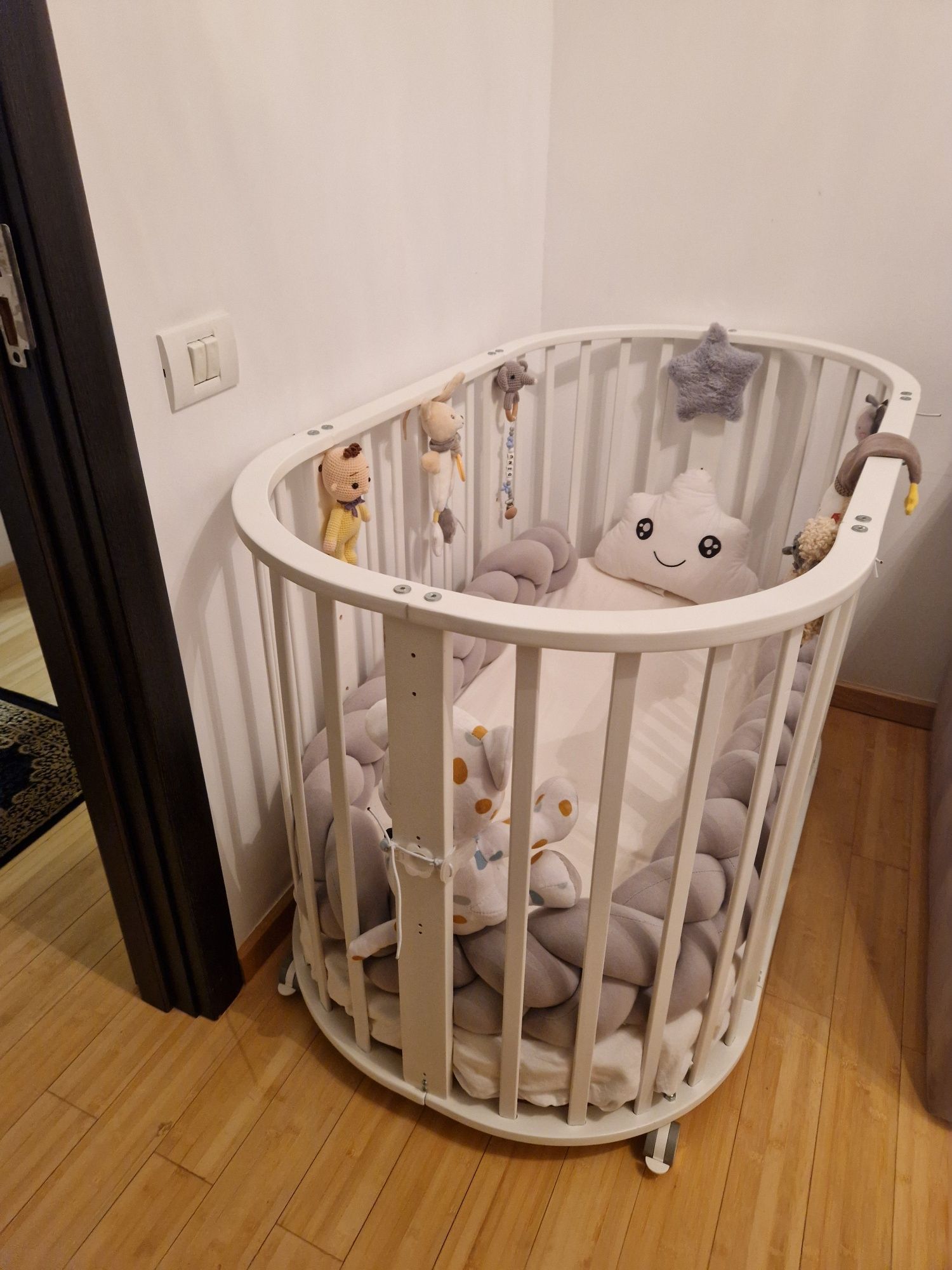 Patut bebe Mobexpert, 0-4 ani, impecabil, ca și nou