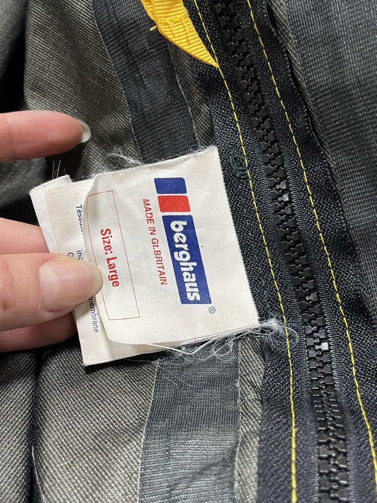 Berghaus gore-tex яке L размер