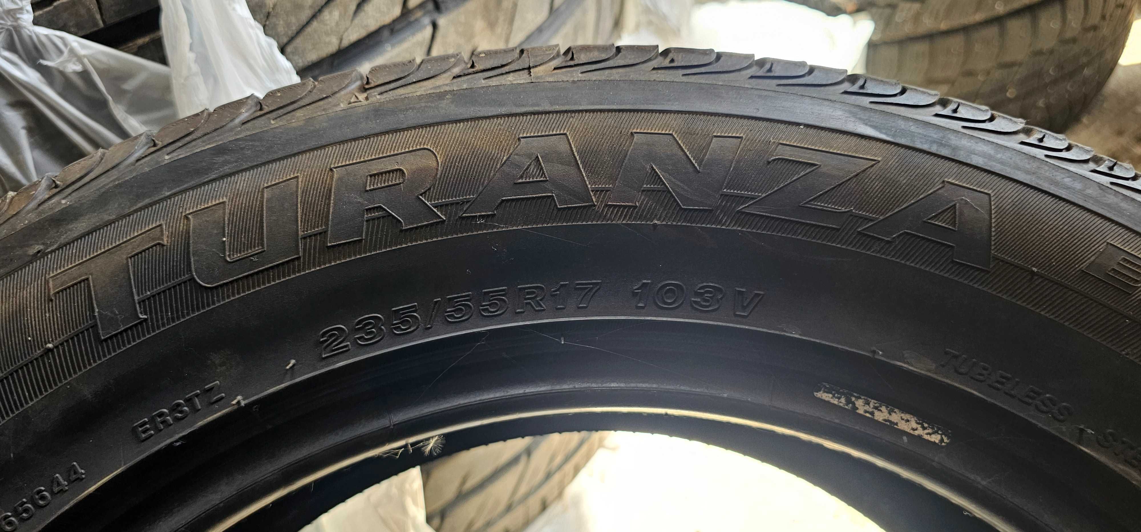 2 anvelope vara 235 55 R17 Bridgestone DOT 2019