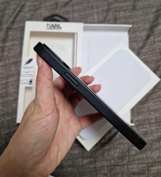 Husa iPhone 13 Pro Max