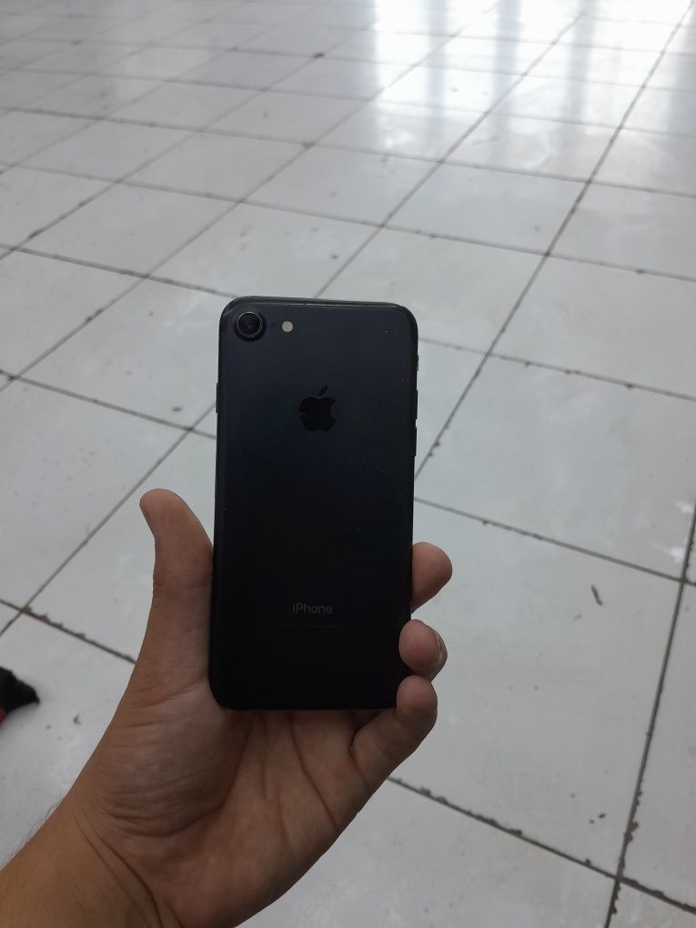 IPhone 7 128talik