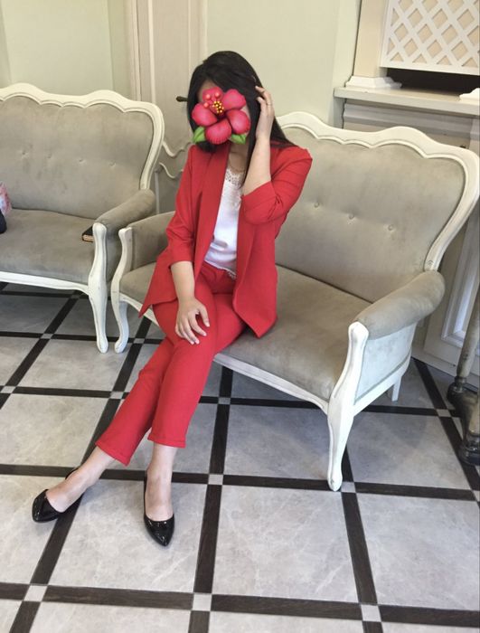 Продам тройку 44 (м) костьюм с брюками