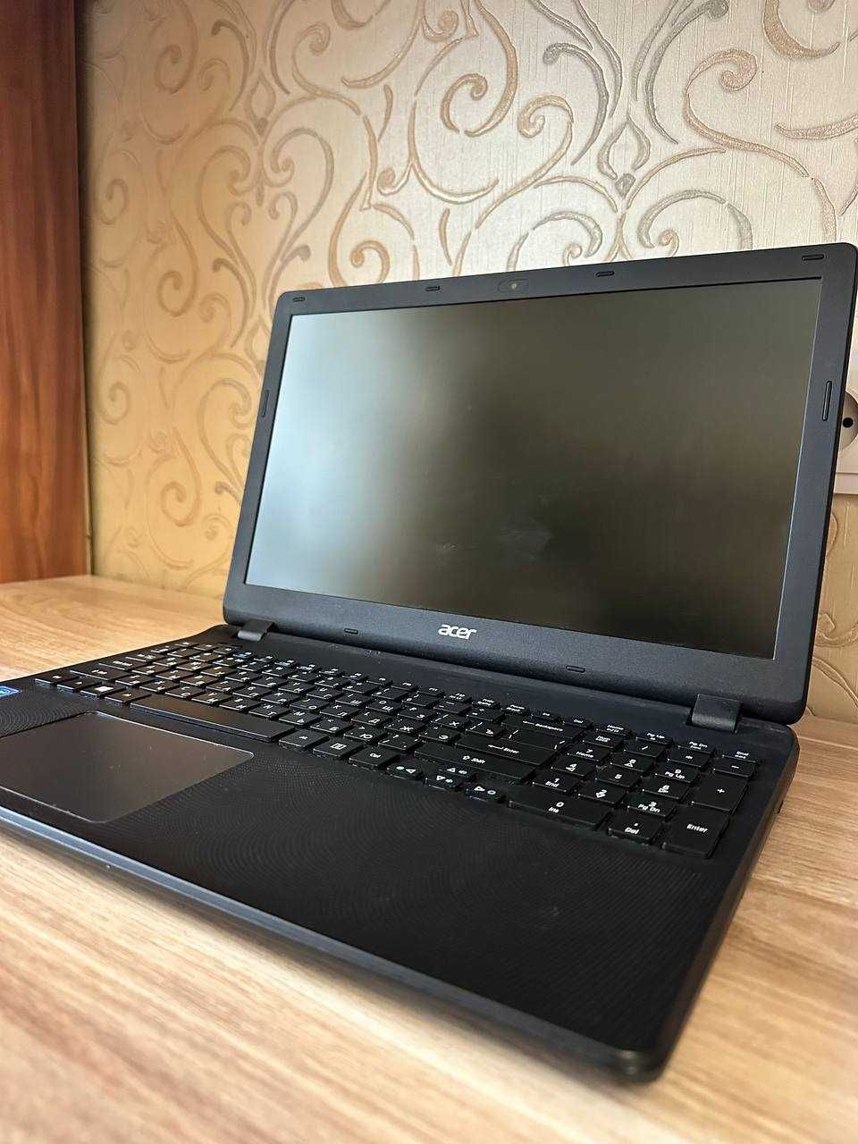 Продается недорогой ноутбук Acer Extensa 15.