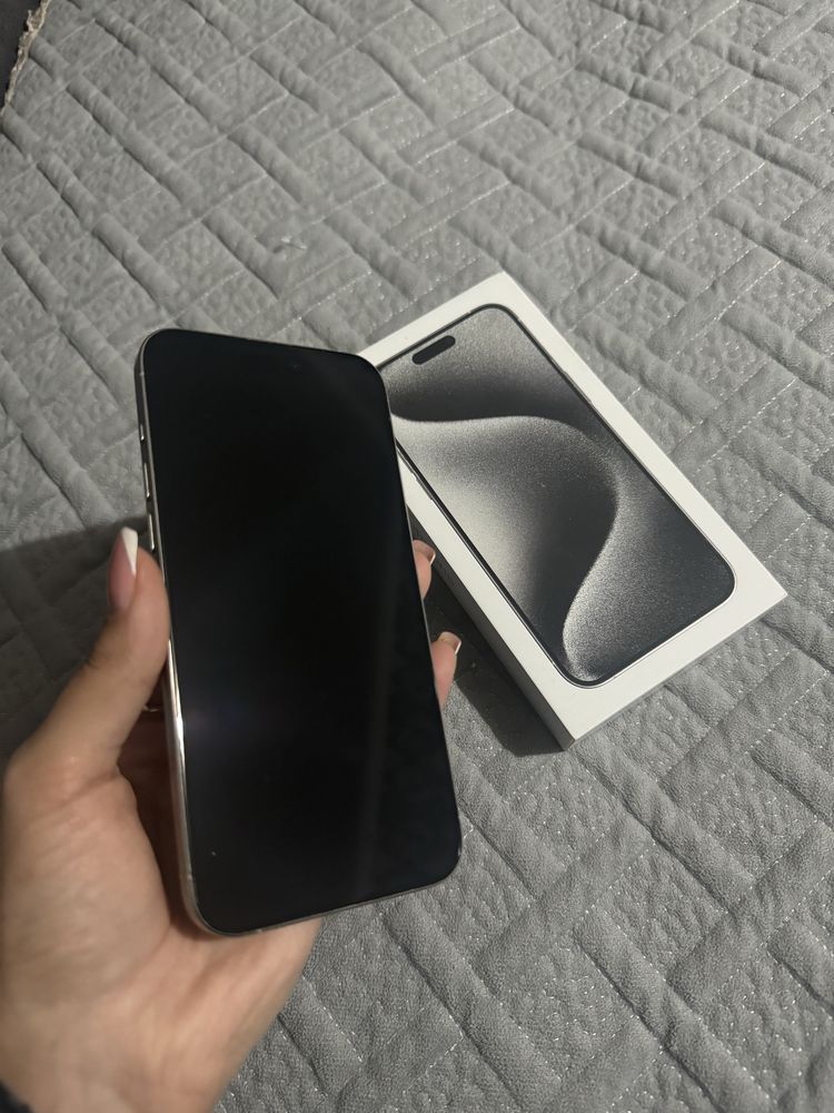 iPhone 15 pro max 256gb