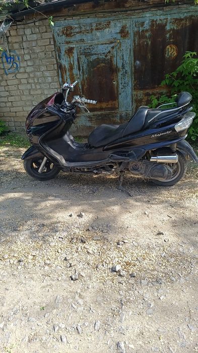 Скутер 250 кубов