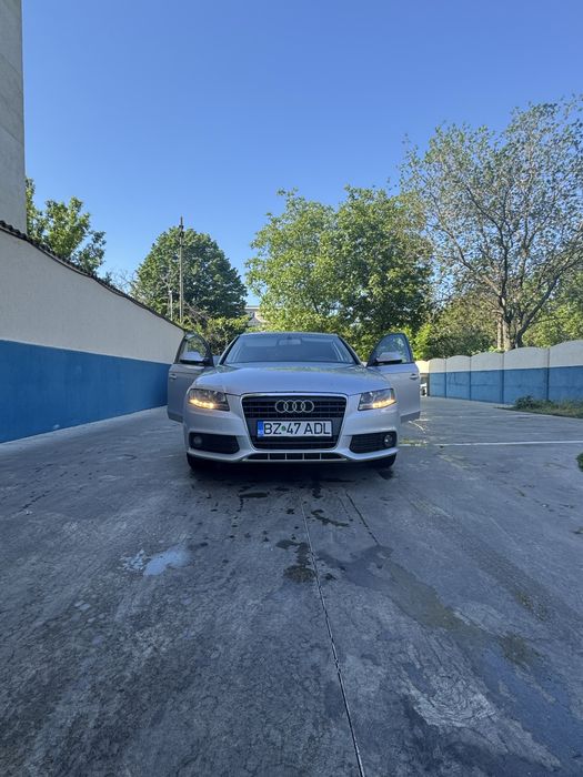 Vand Audi A4 B8 2011