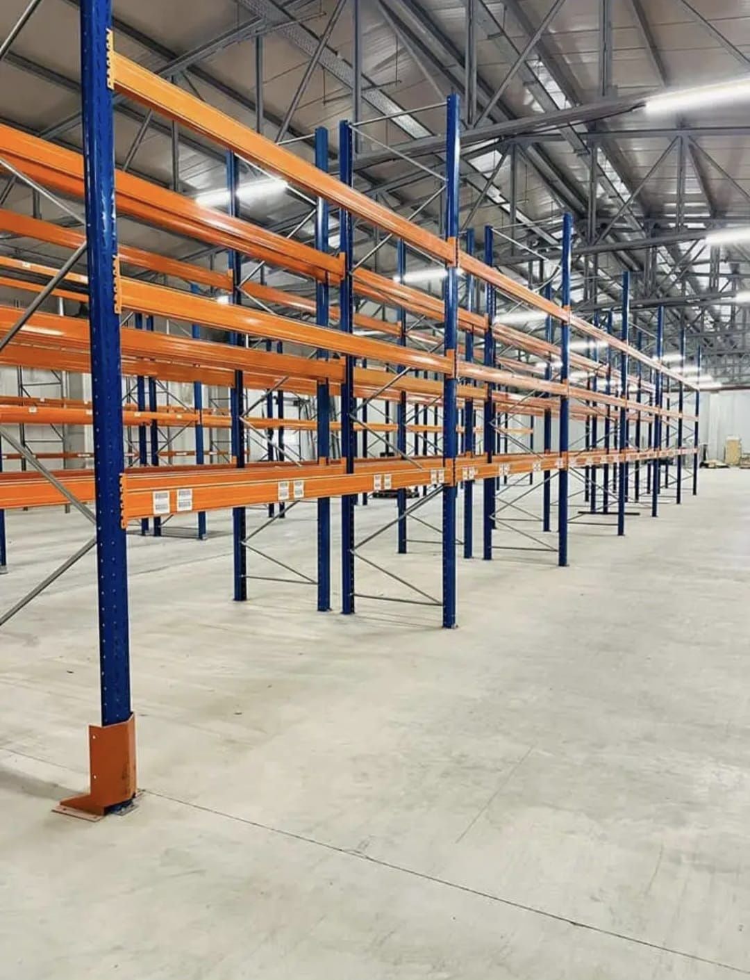 Rafturi metalice profesionale