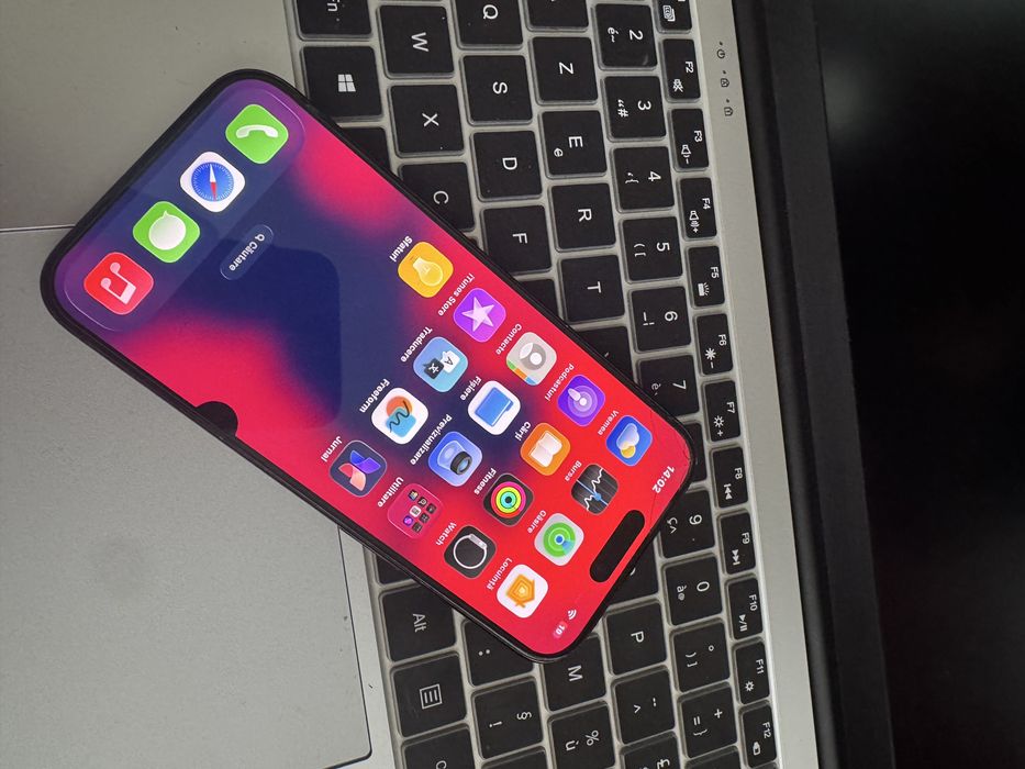 Vand schimb iphone 15 pro