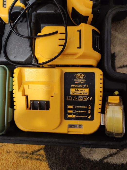 Немски Акумулаторен винтоверт