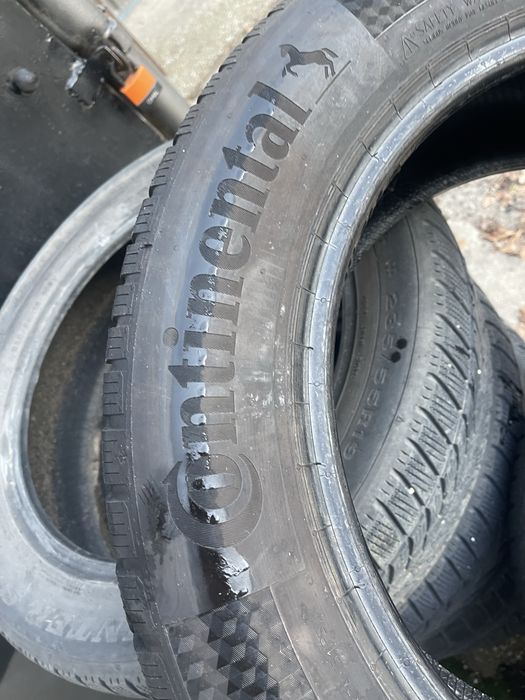 225 60 18 зимни гуми contenenal