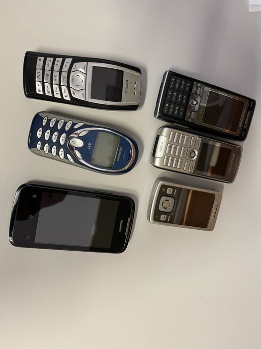 Telefoane de colectie in stare buna de functionare