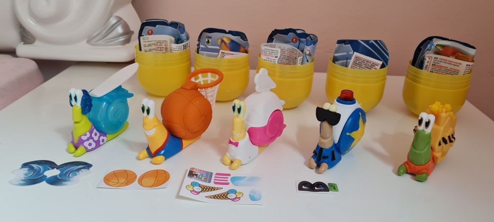 Киндер  макси  /  Kinder  цели  серии