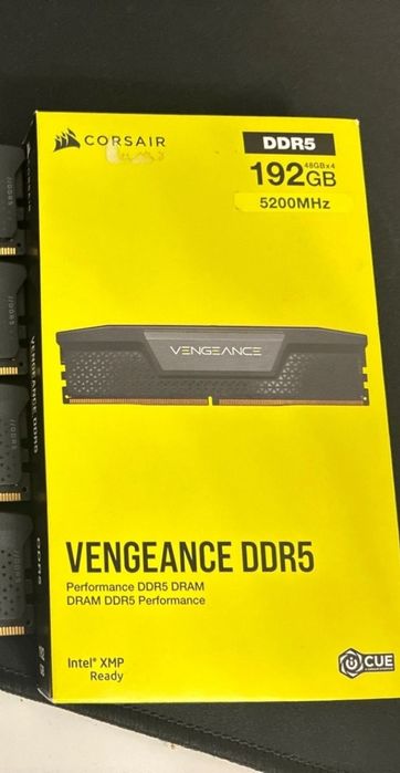 Kit RAM 192GB (4x48GB) Corsair Vengeance DDR5 5200MHz CL38
