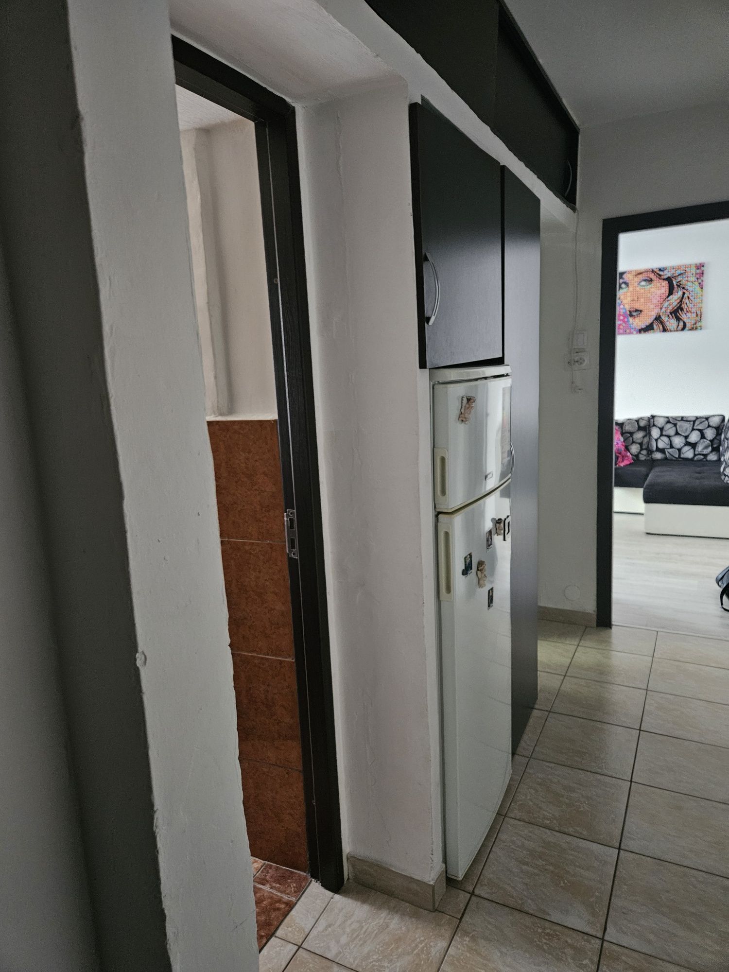Închiriez apartament 2 camere