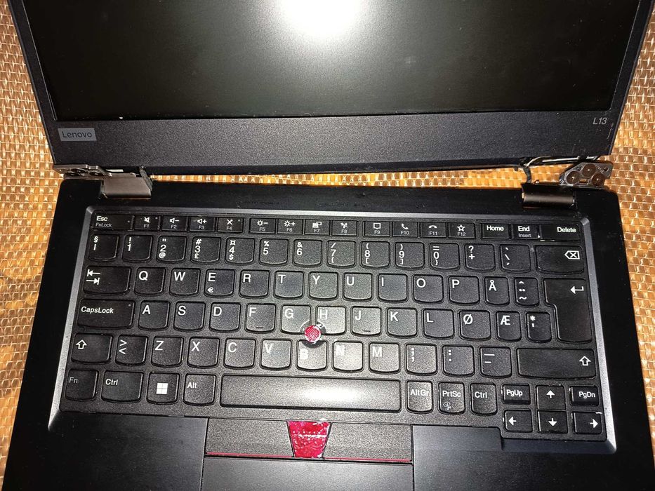 Laptop Lenovo Thinkpad gen 11, Core i3 1115G4, 8gb ddr4, ssd 120gb