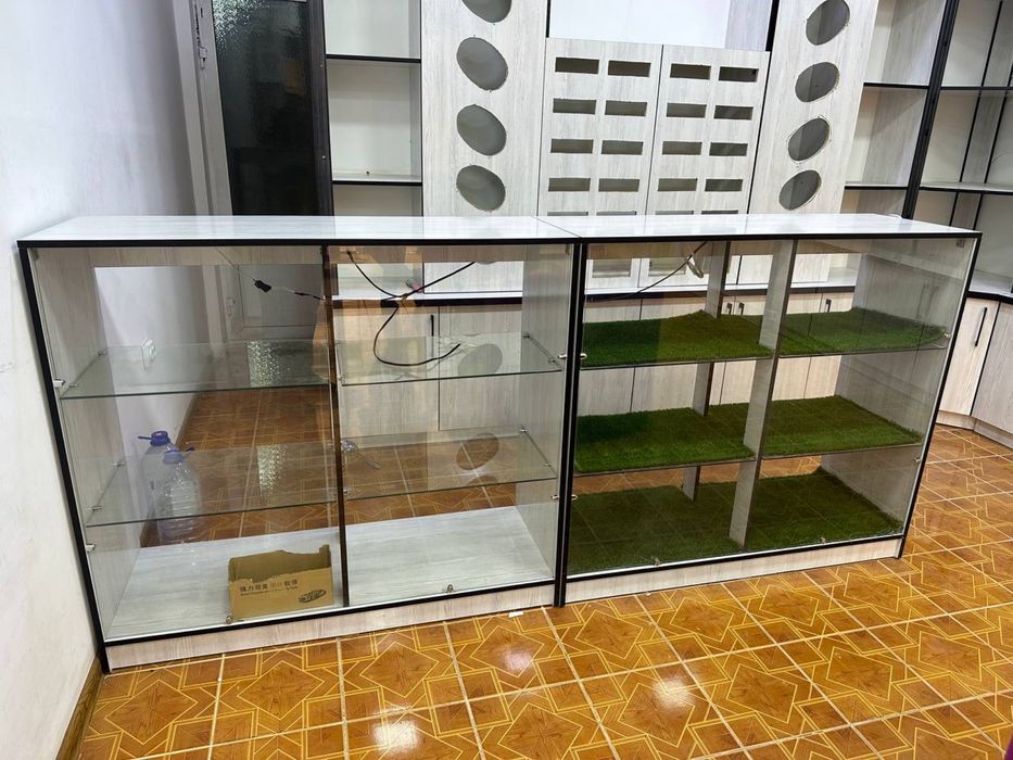 Tuning doʻkon uchun mebel.