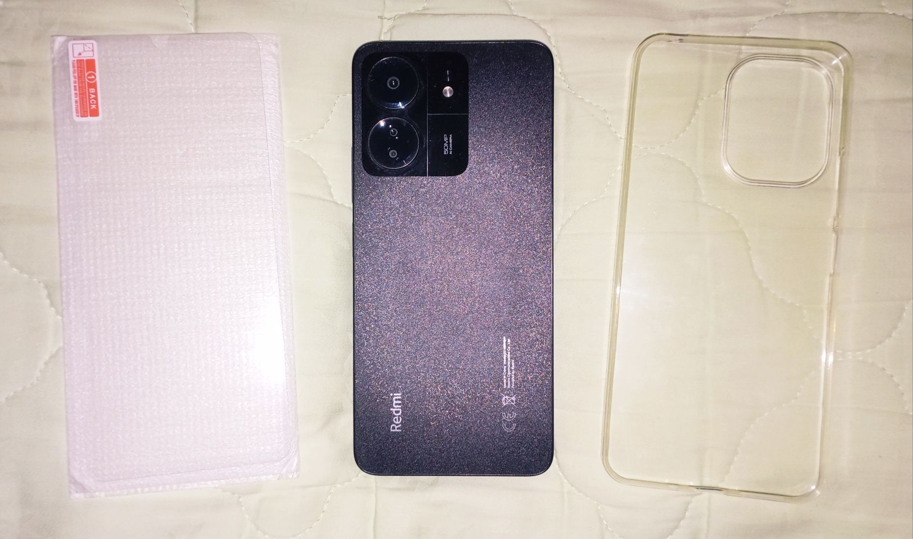 Xiaomi 13c в чехле и стекле