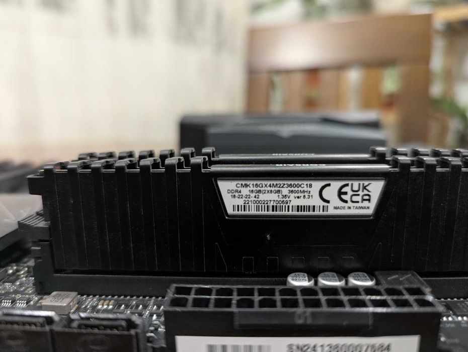 Kit pc cu ryzen 5 5600x, b550 aorus elite v2, 16 GB ram 3600