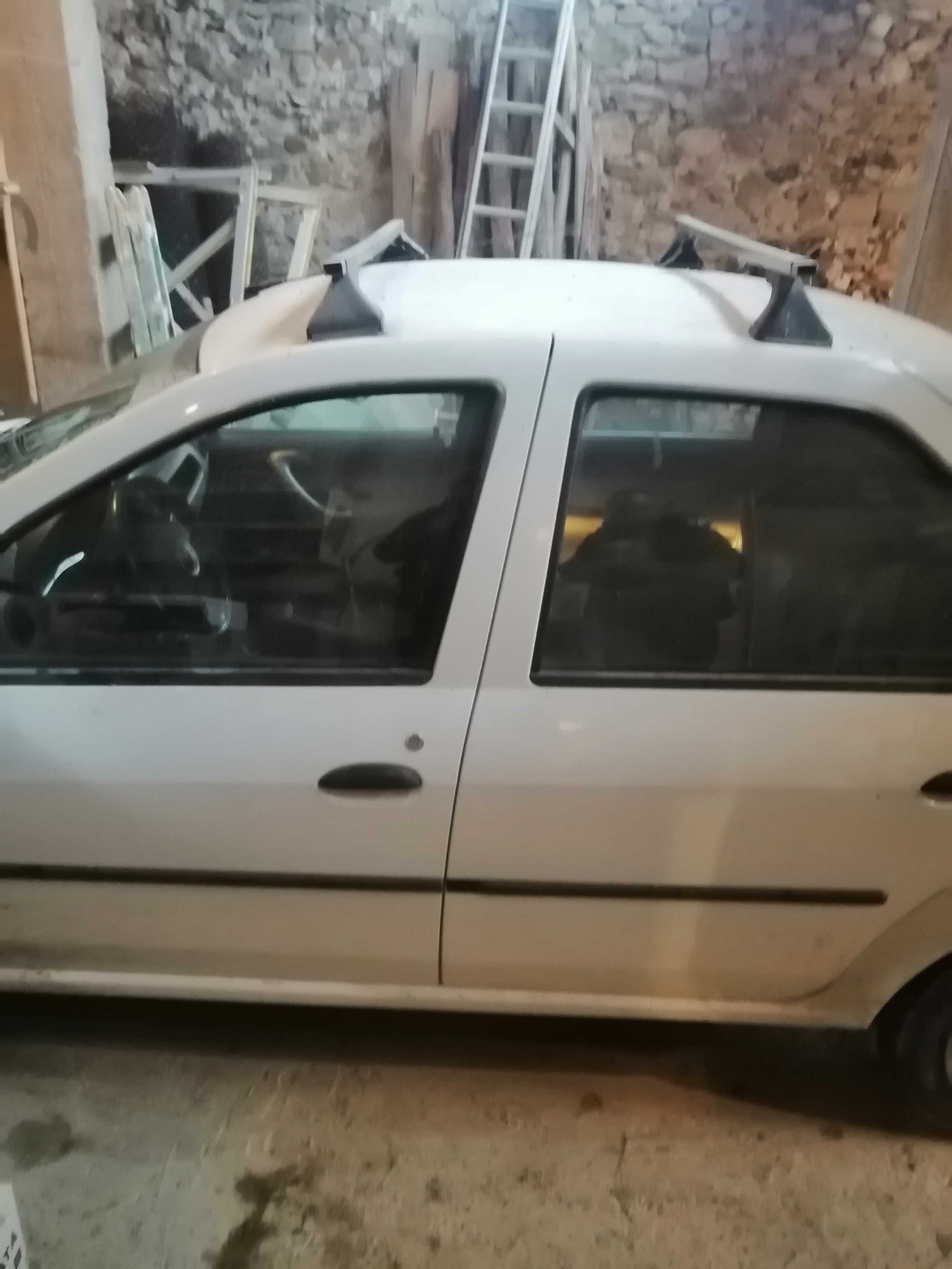Vând Dacia Logan 1,2benzina an 2010