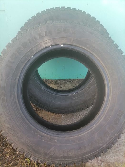 Продам резину на 16