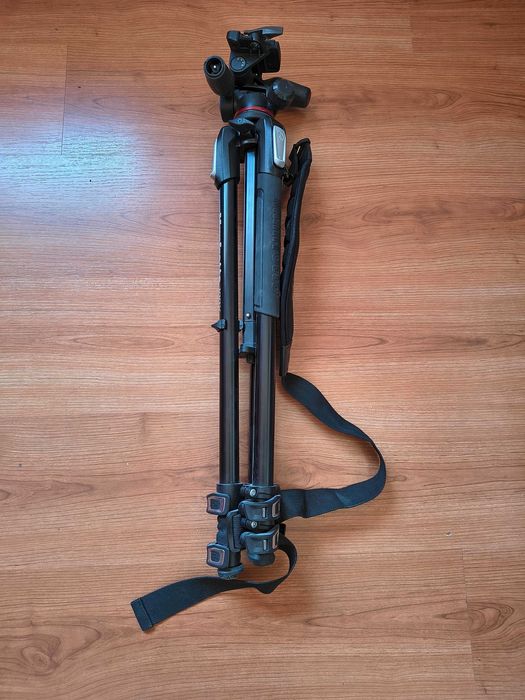 Trepied Manfrotto 190X + Cap MH804-3W