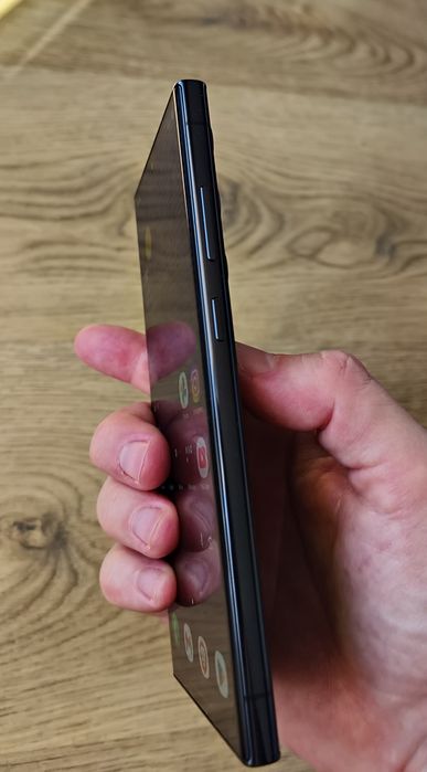 Samsung S23 Ultra / negru / 256GB / ca nou + huse