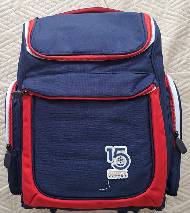 Продам рюкзак школьный новый