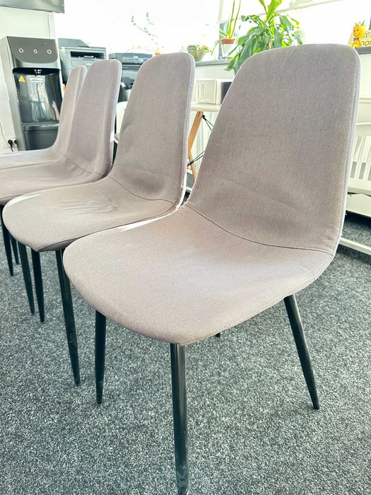 Scaun Dining / Bucatarie de la JYSK model Scaun JONSTRUP gri -70%