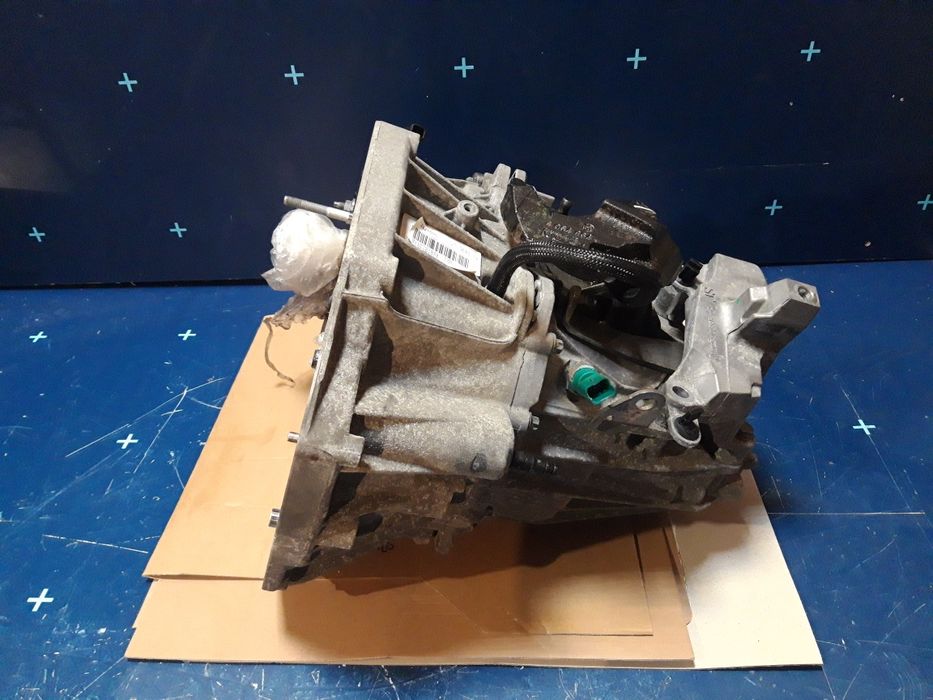 Cutie viteza 6+1 trepte renault scenic 3 megane 3 laguna 3 1.5 dci