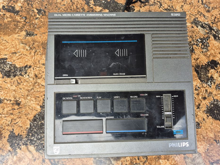 Reportofon marca Philips model  inregistrare  mesaje vocale telefon