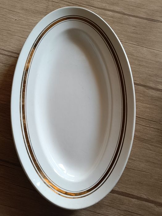 Посуда фарфоровая