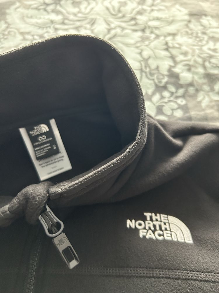 Поларено яке North face размер М