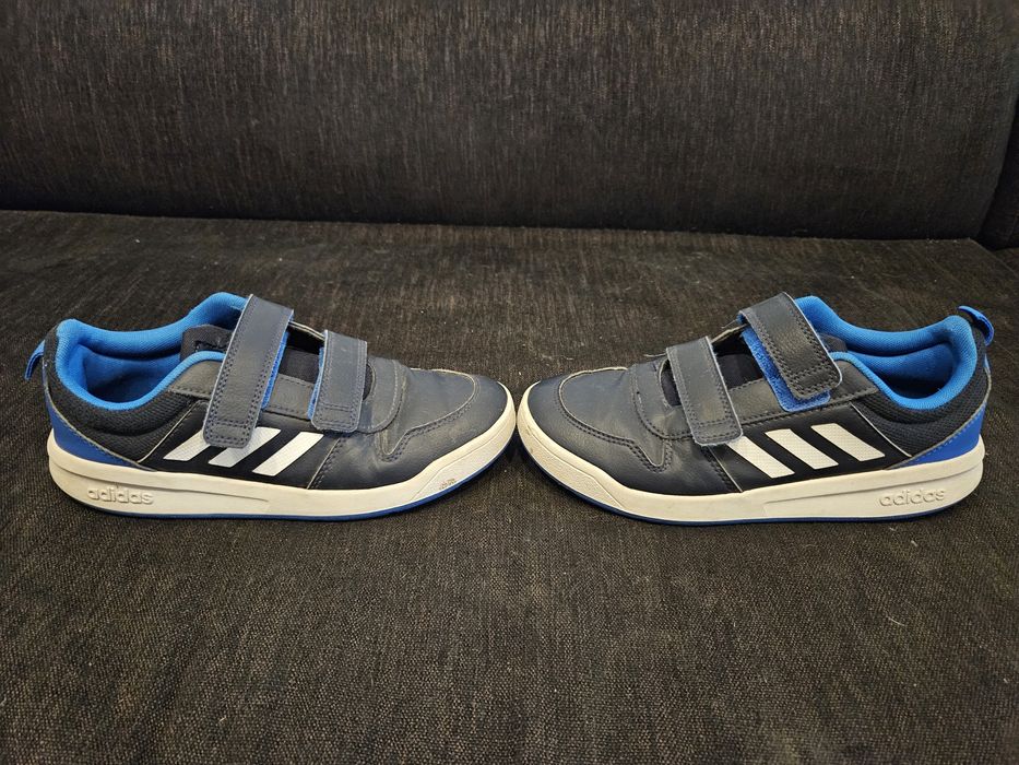 Маратонки Adidas 35 естествена кожа