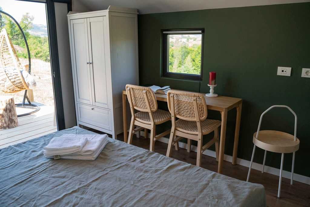 Vând tiny house lemn transportabile