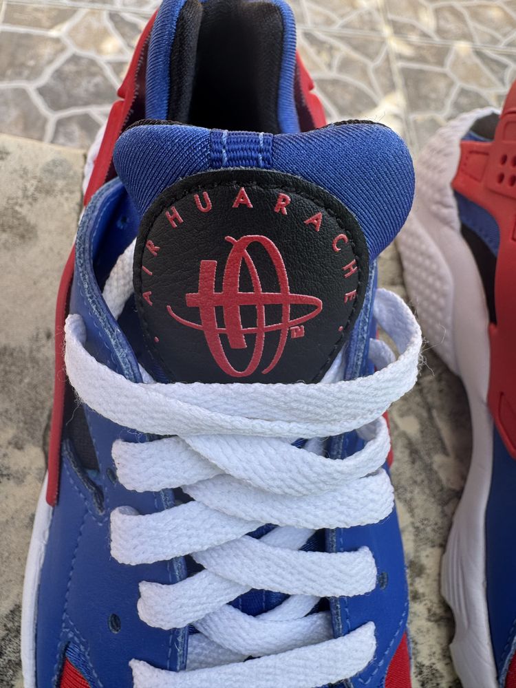 Дамски маратонки Nike Air Huarache