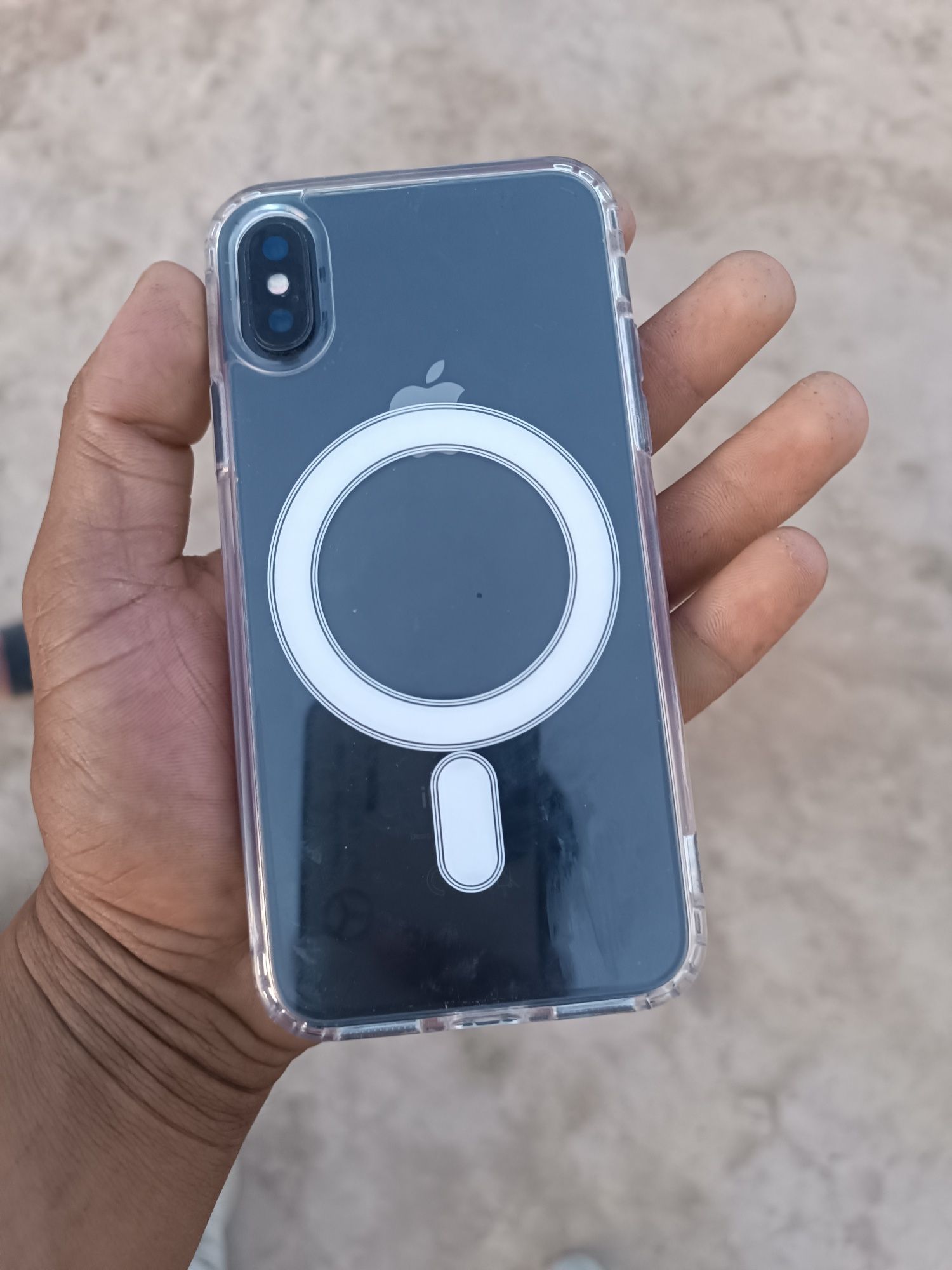 iPhone xs  64 gb