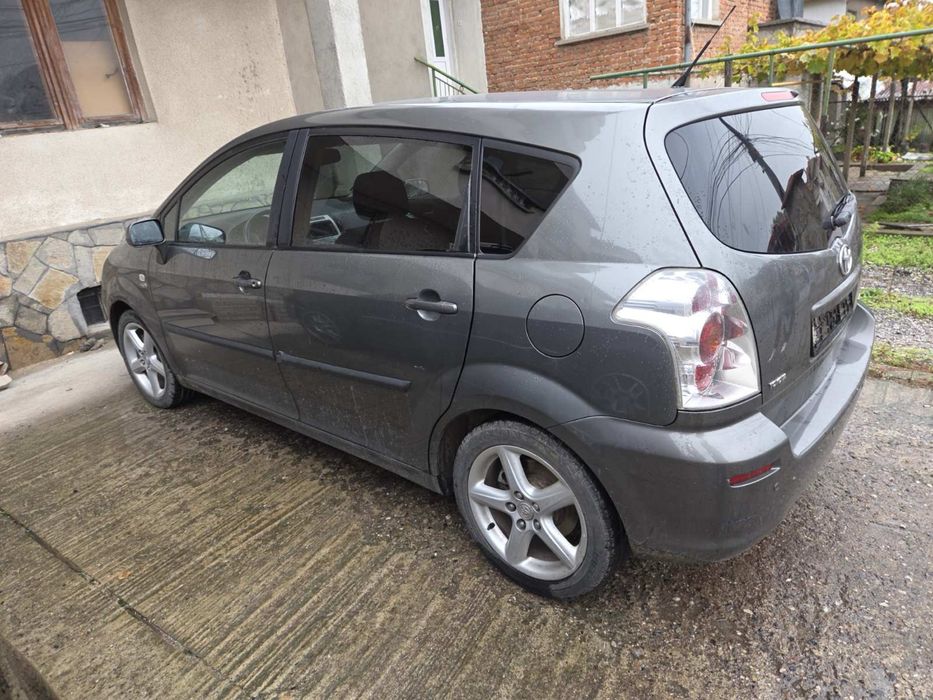 Тойота корола версо 2.2 D-Cat 177кс.!На части! toyota corola verso !!!