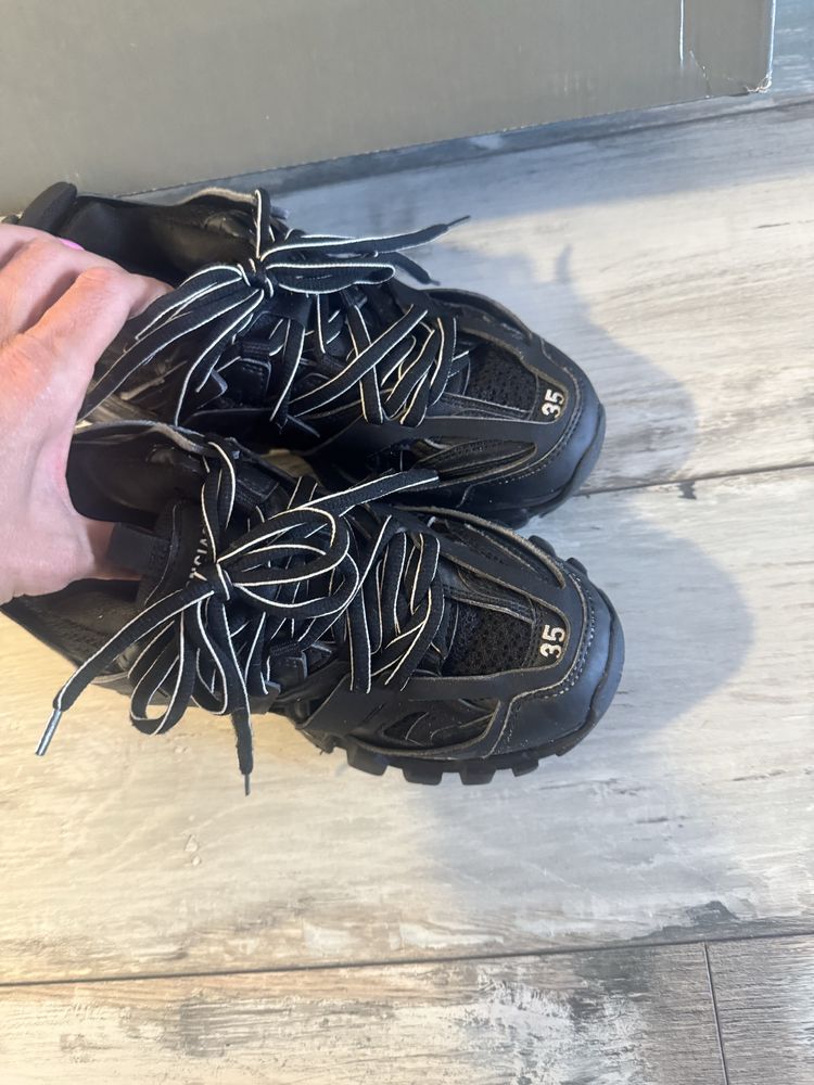 Маратонки balenciaga