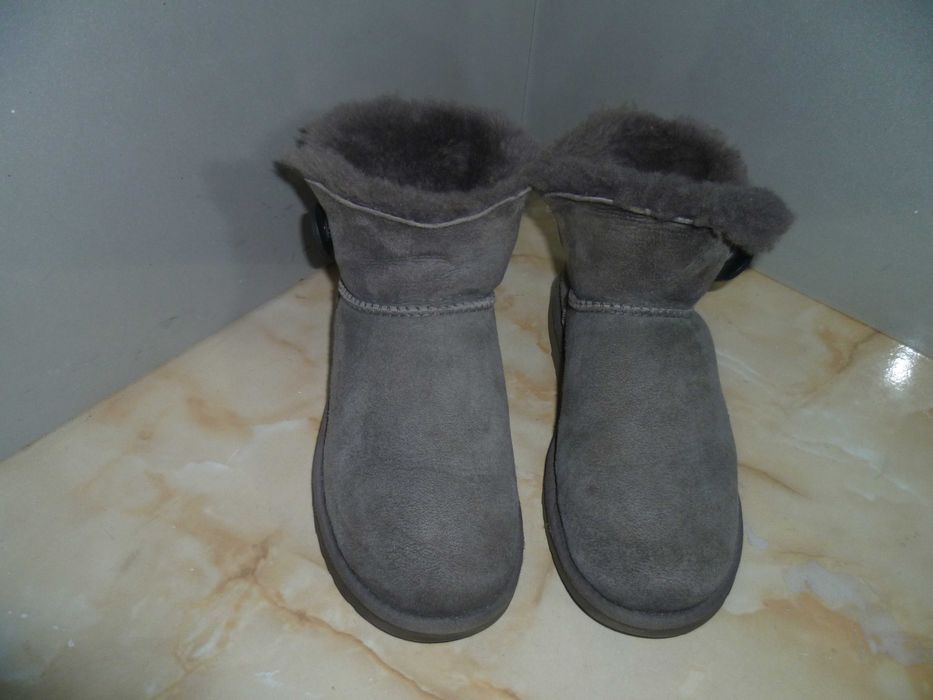 UGG оригинални ботуши №38