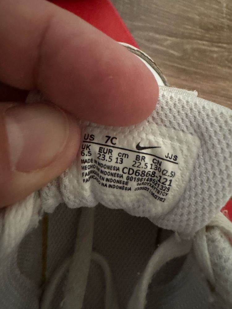Nike Air Max номер 23,5