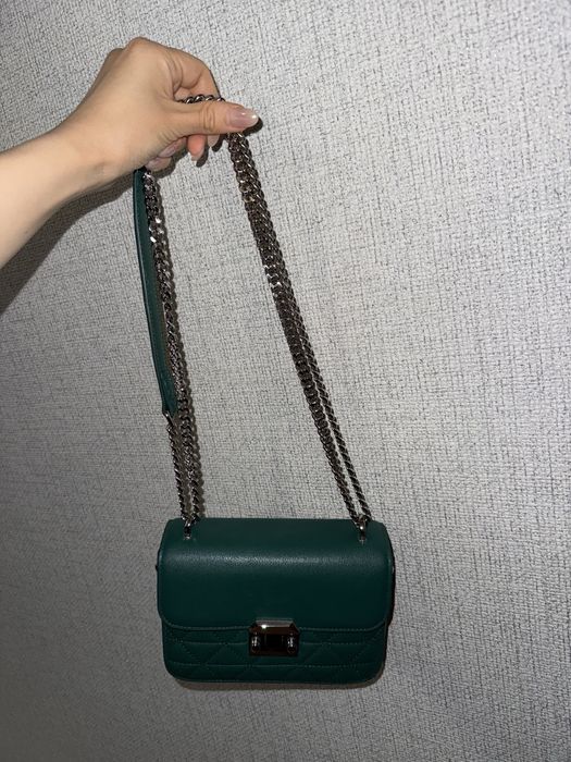 Срочно продам кожаную новую сумку