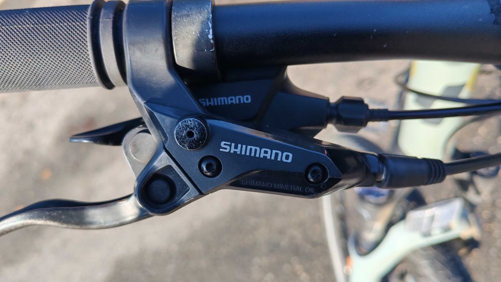 Bicicleta Cube touring pro