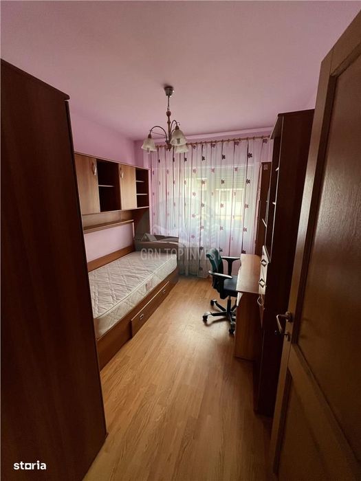 Apartament modern 4 camere balcon Zona B-dul Milea