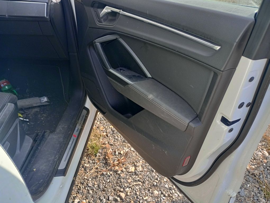 Audi Q3 S line На части..