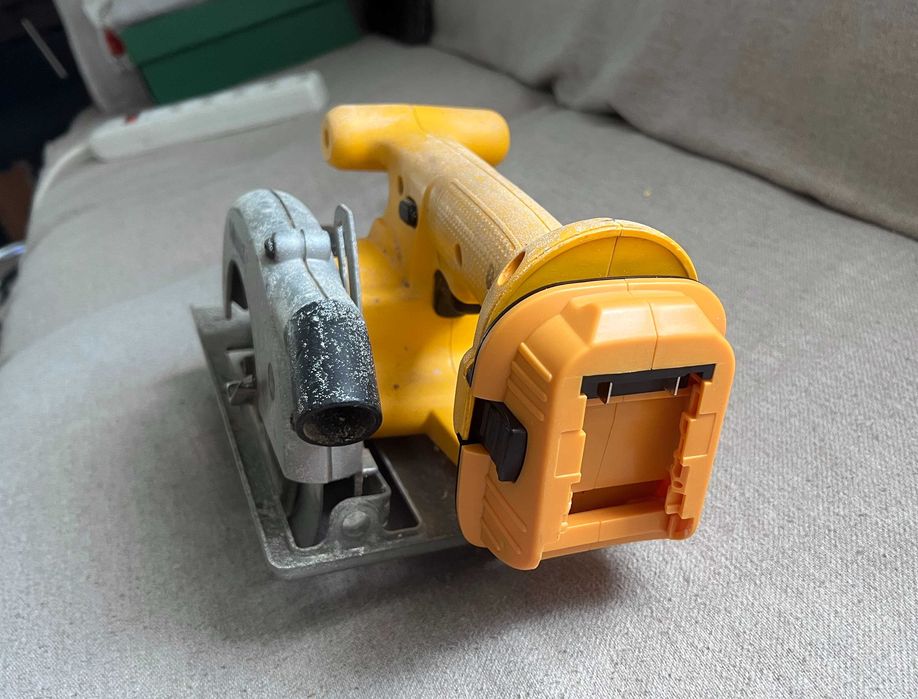 Circular DeWalt DW936 18V made in USA doar corp stare buna