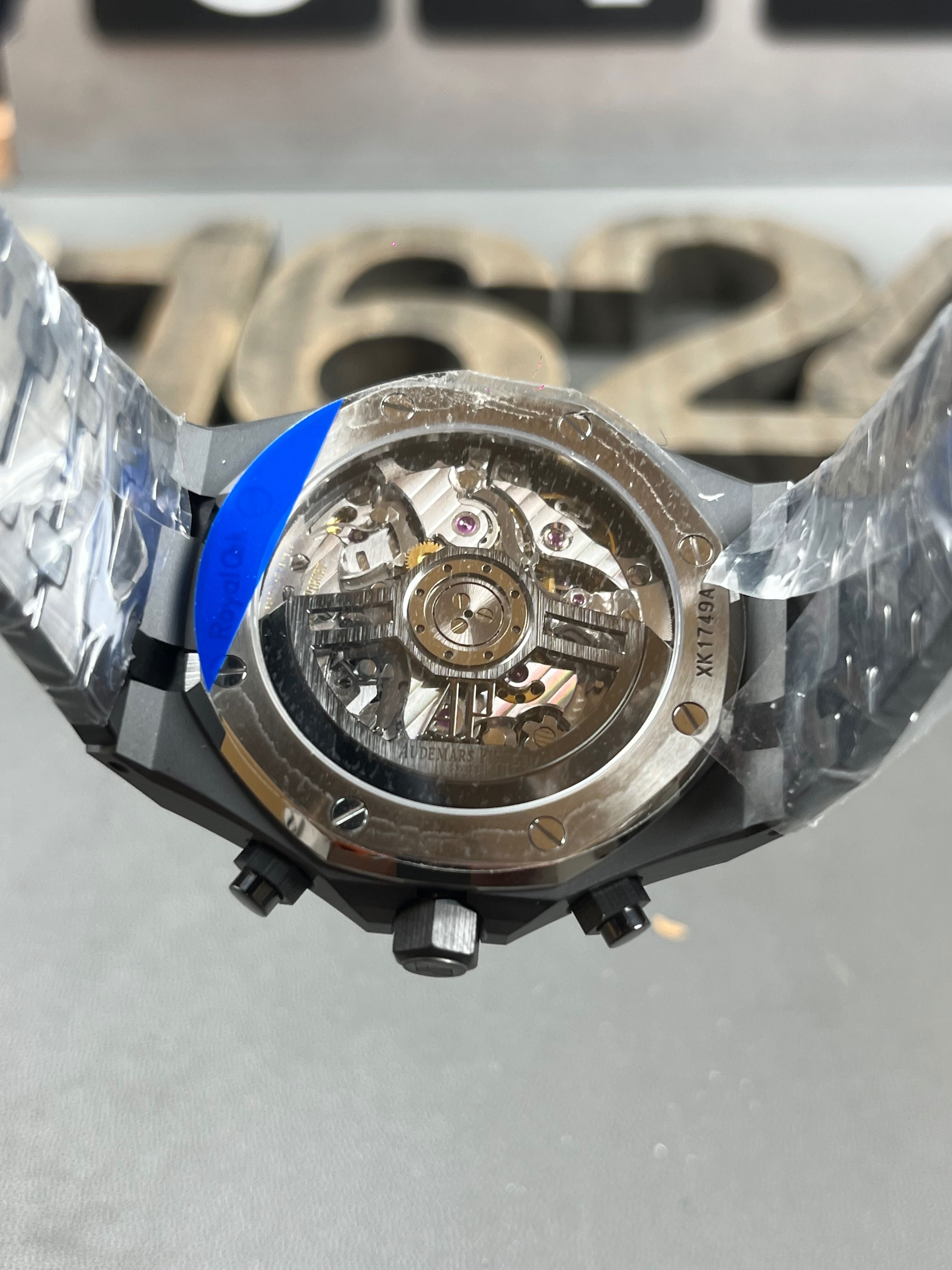Audemars Piguet Royal Oak Chronograph 26240CE | 41mm | Full Ceramic