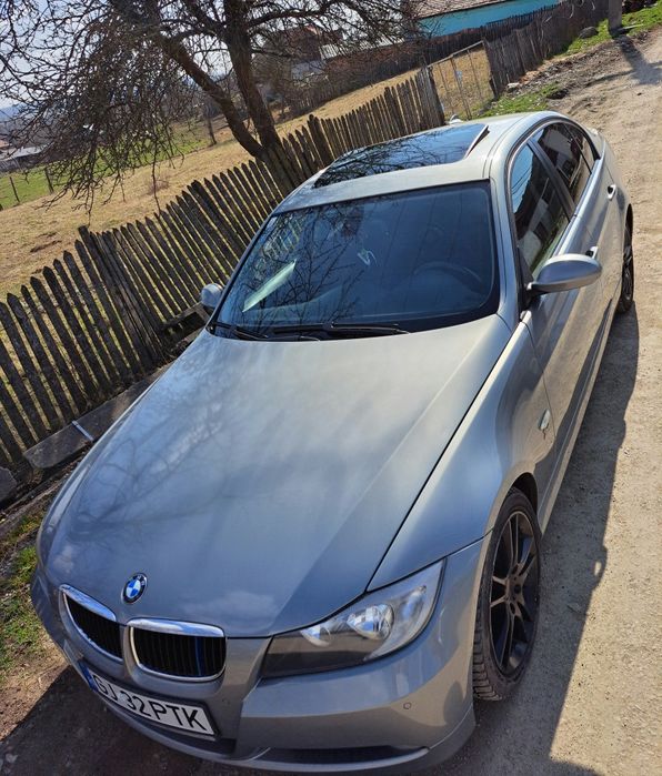 Vând Bmw E90 320 D sau schimb cu Toyota Rav 4