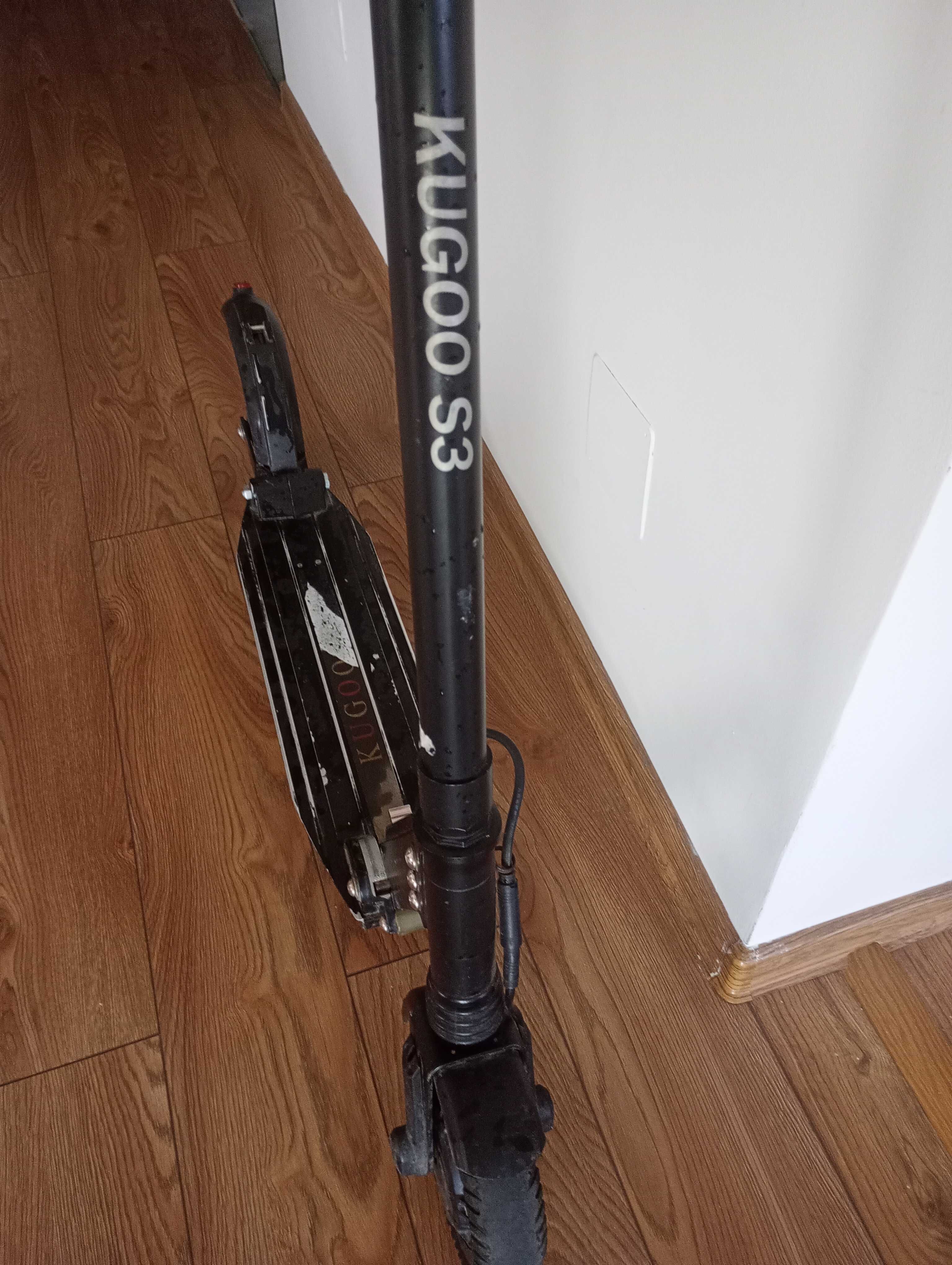 Trotineta electrica kugoo S3
