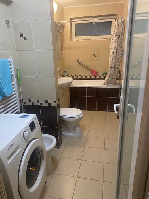 Inchiriez apartament 3 camere mobilat, Metrou Parc Drumul Taberei