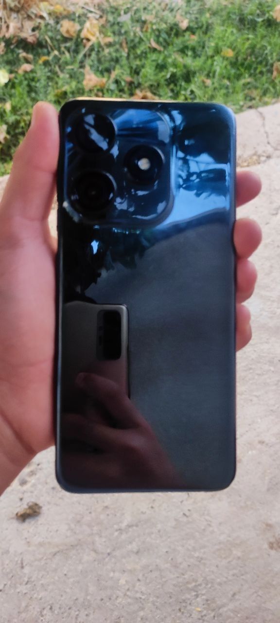 Texno Spark 10 c
